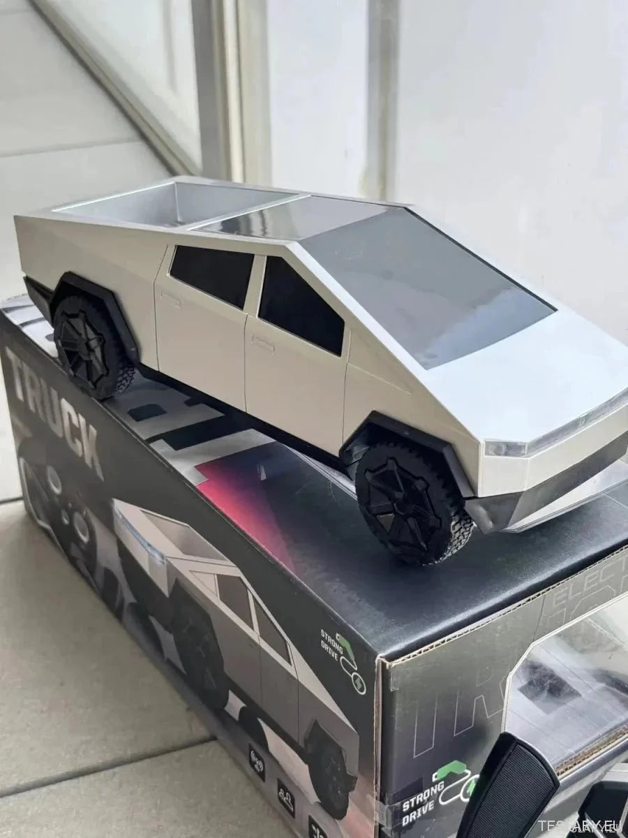 1:12 Scale RC Tesla Style Cybertruck Offroad Adventure Car - TESLARY Tesla Shop Accessories Europe Nederlands Ireland Deutschland Espana Alicante France Italia