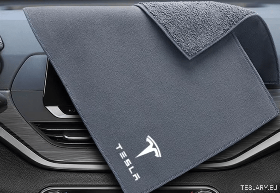 Microfibre Towel with Tesla Model Logo - TESLARY Tesla Shop Accessories Europe Nederlands Ireland Deutschland Espana Alicante France Italia
