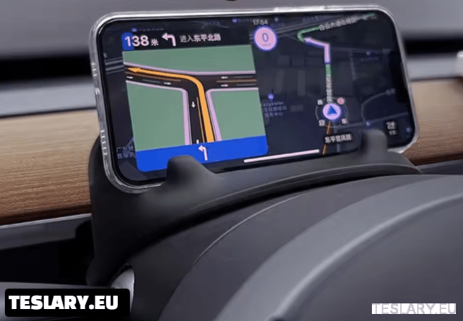 Steering Wheel Front Storage + Phone Holder for Tesla Model 3 / Y - TESLARY Tesla Shop Accessories Europe Nederlands Ireland Deutschland Espana Alicante France Italia