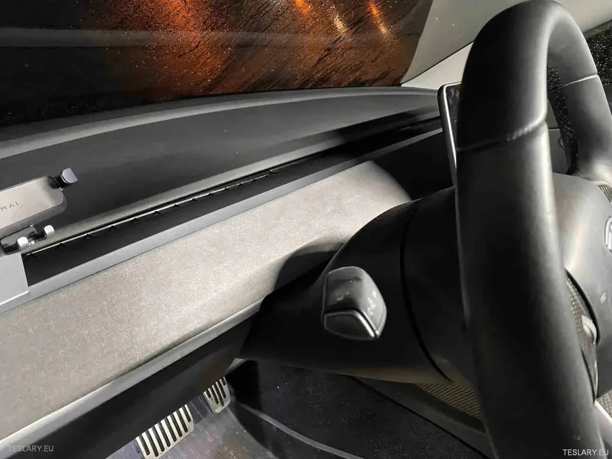 Suede Dashboard Cover with Door Panel Inserts for Tesla 3/Y - TESLARY Tesla Shop Accessories Europe Nederlands Ireland Deutschland Espana Alicante France Italia