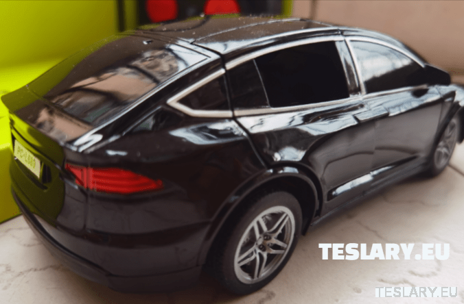 Tesla Model X Remote Control Toy Car - TESLARY Tesla Shop Accessories Europe Nederlands Ireland Deutschland Espana Alicante France Italia