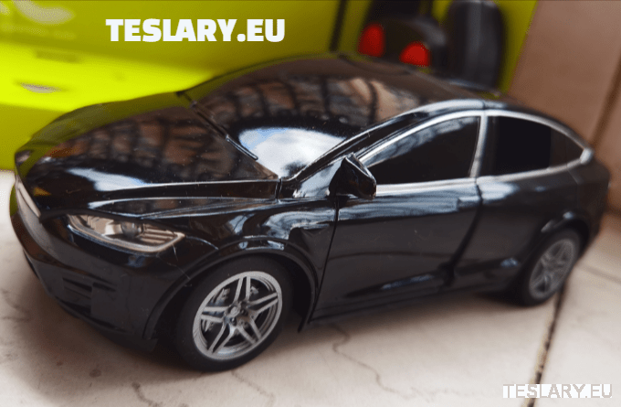Tesla Model X Remote Control Toy Car - TESLARY Tesla Shop Accessories Europe Nederlands Ireland Deutschland Espana Alicante France Italia
